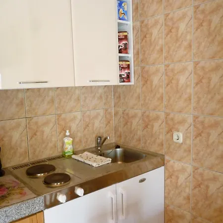With Parking Space Seline, Paklenica - 25366 Апартаменты Селине