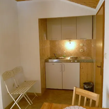 With Parking Space Seline, Paklenica - 25366 Апартаменты