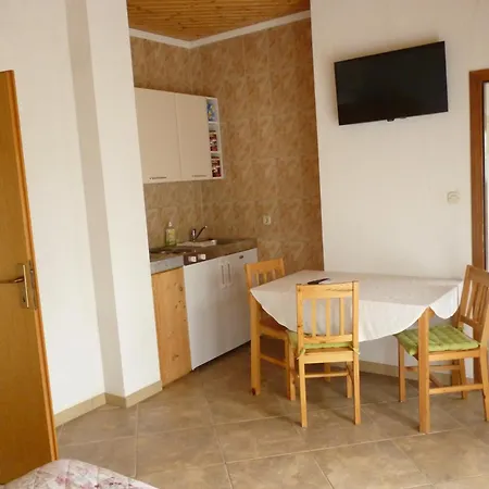 With Parking Space Seline, Paklenica - 25366 شقة *