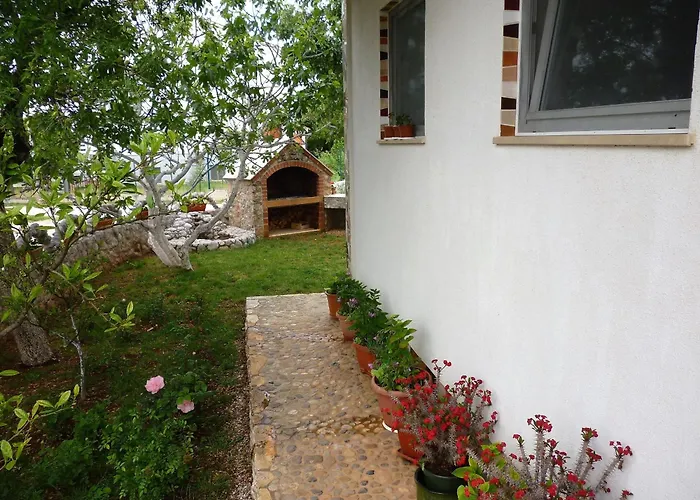 With Parking Space Seline, Paklenica - 25366